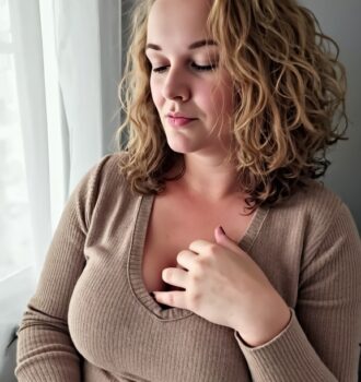 Womb activatie hand op bekken tijdens QuickShift